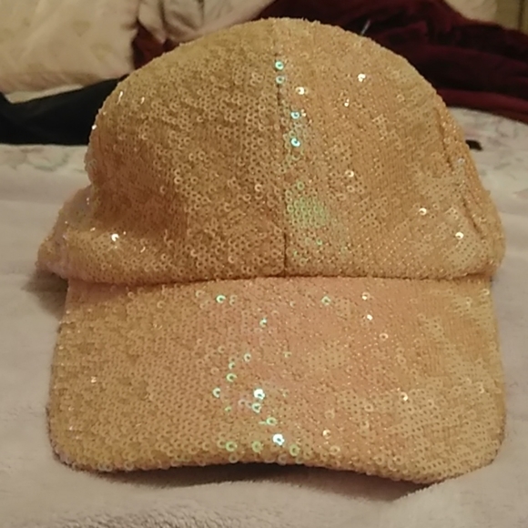 Sequined baseball cap - Picture 2 of 2
